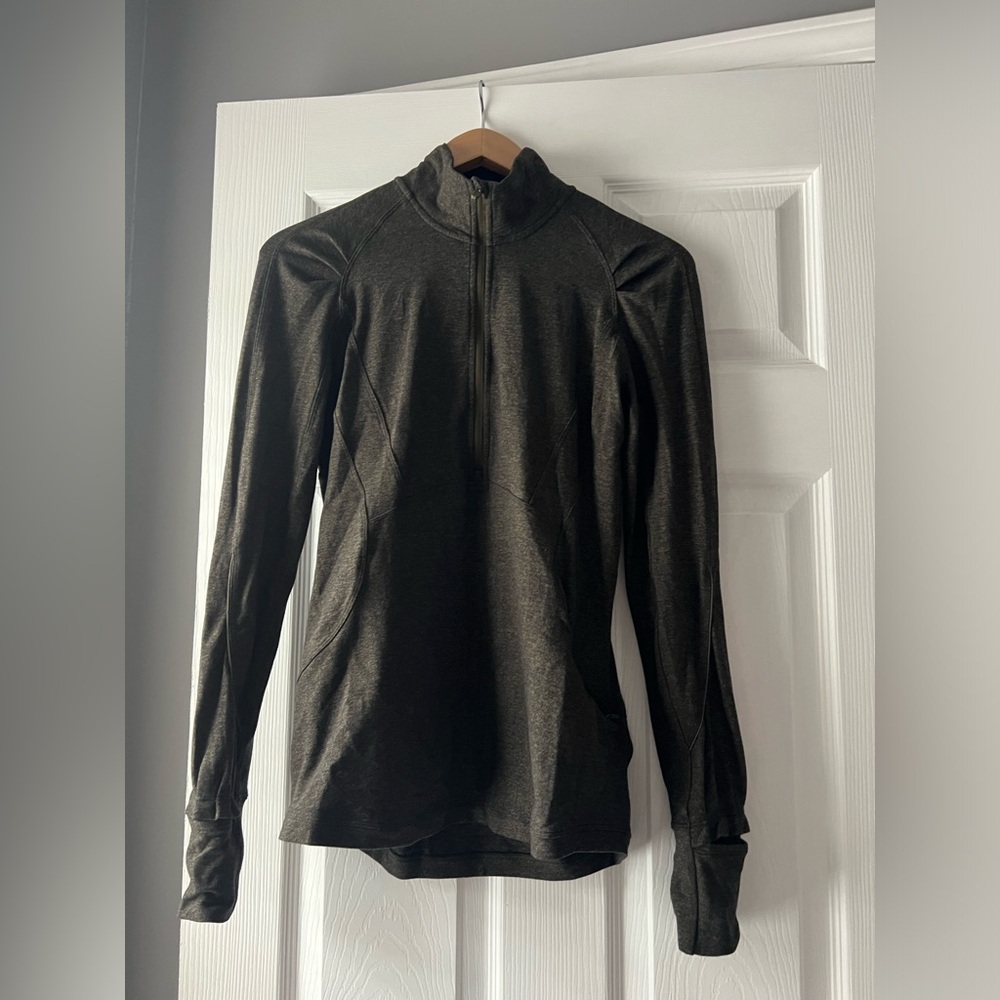 Long sleeve top by Lululemon